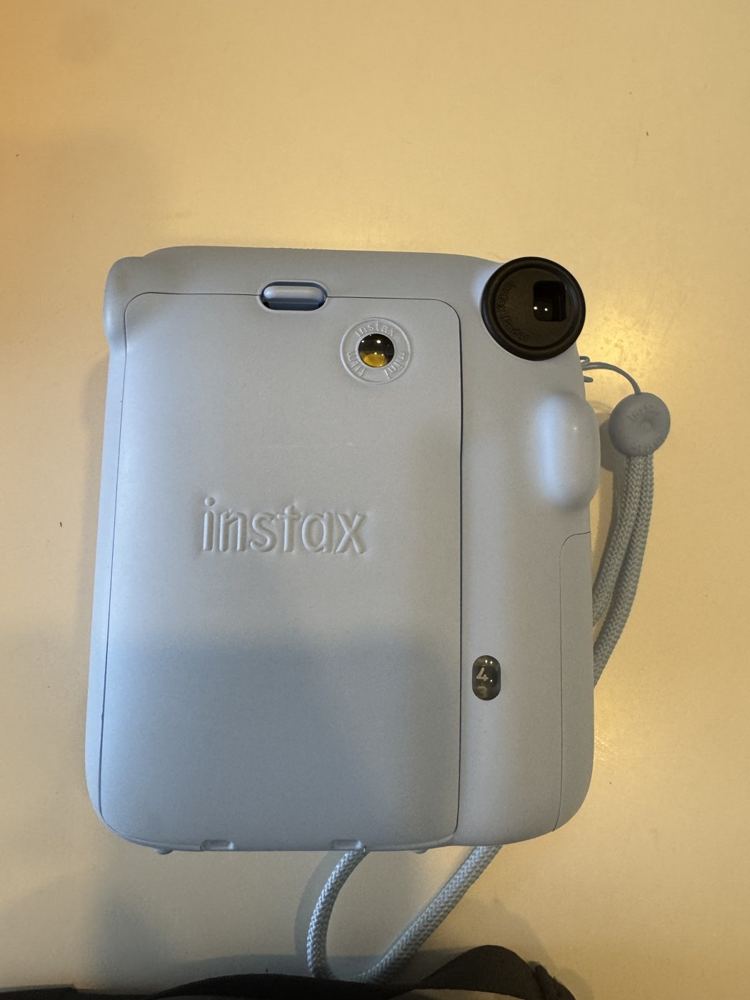 Câmera Instax Mini 12 · Pastel Blue